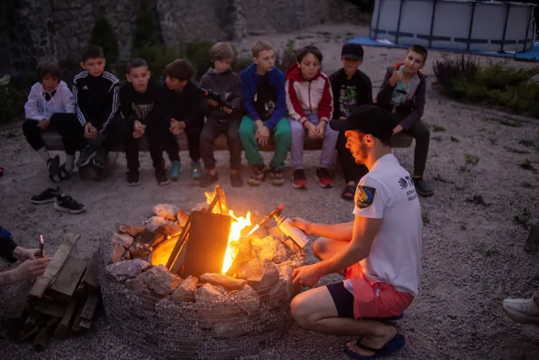 BORETS Team Campfire Night · Photo 13