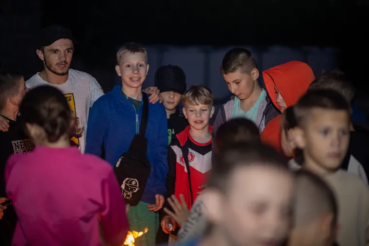 Командний вечір BORETS біля вогнища · Фото 22