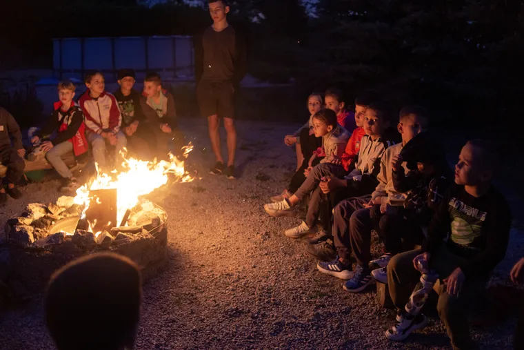 BORETS Team Campfire Night · Photo 40