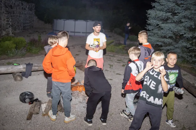 BORETS Team Campfire Night · Photo 208